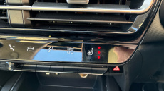 Citroen C5 Aircross 1.2 Hybrid 136 E-series 5dr e-DCS6 Petrol Hatchback